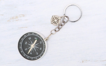 Men's Gifts Keychain Compass