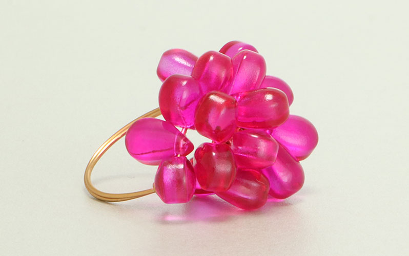 Fingerring mit Artistic Wire und Tropfen Pink 